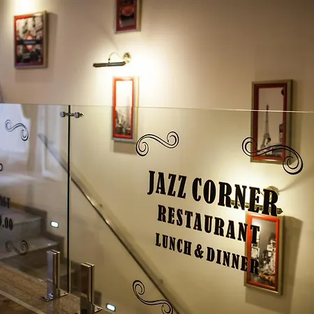 Jazz 4*
